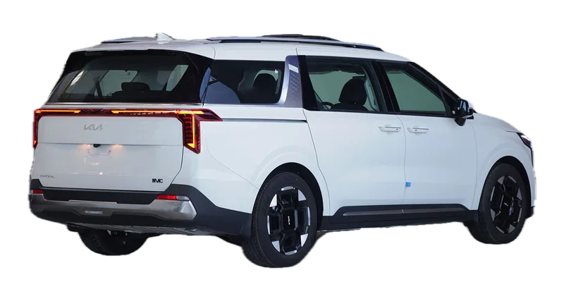 كيا كرنفال GLS 2025 — من الخارج، أبيض