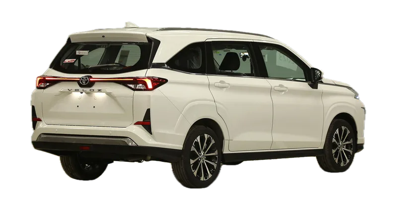 Toyota Veloz GLX 2025 — exterior, White